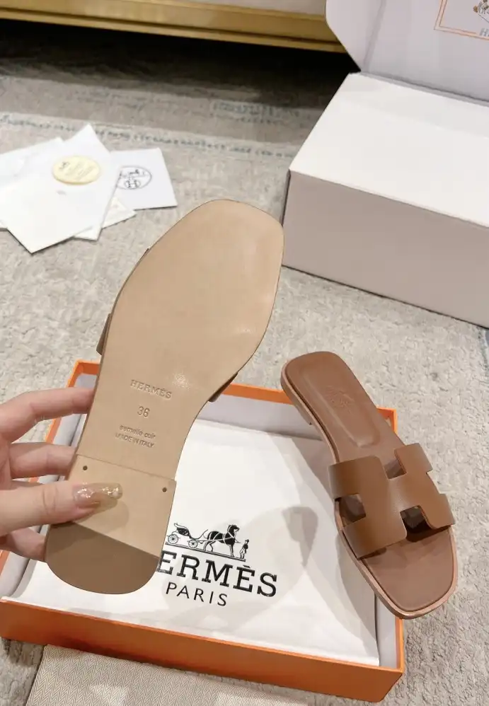 hype Hermes Slippers