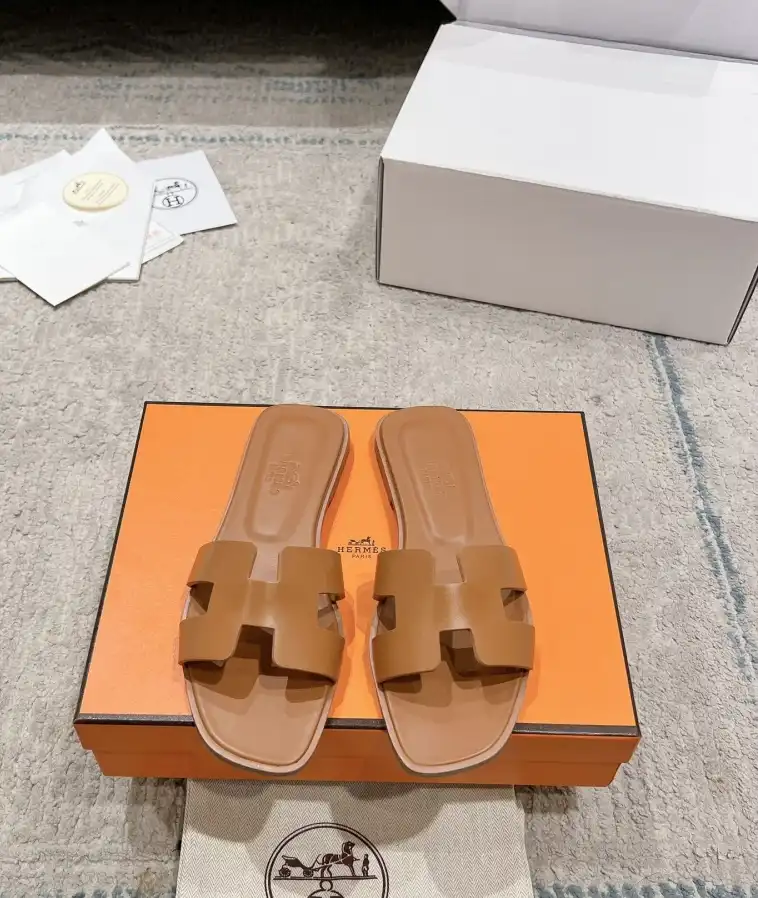 hype Hermes Slippers