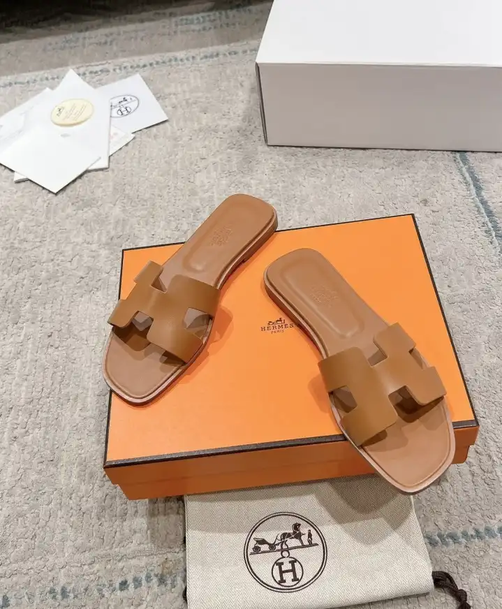 hype Hermes Slippers