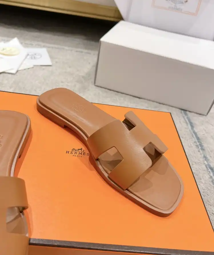 hype Hermes Slippers