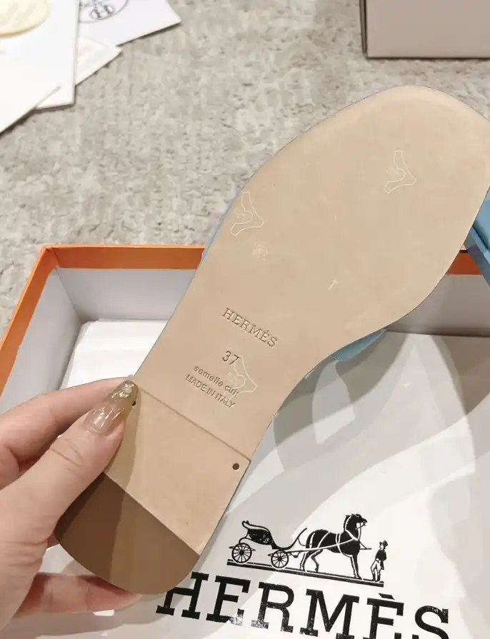 hype Hermes Slippers