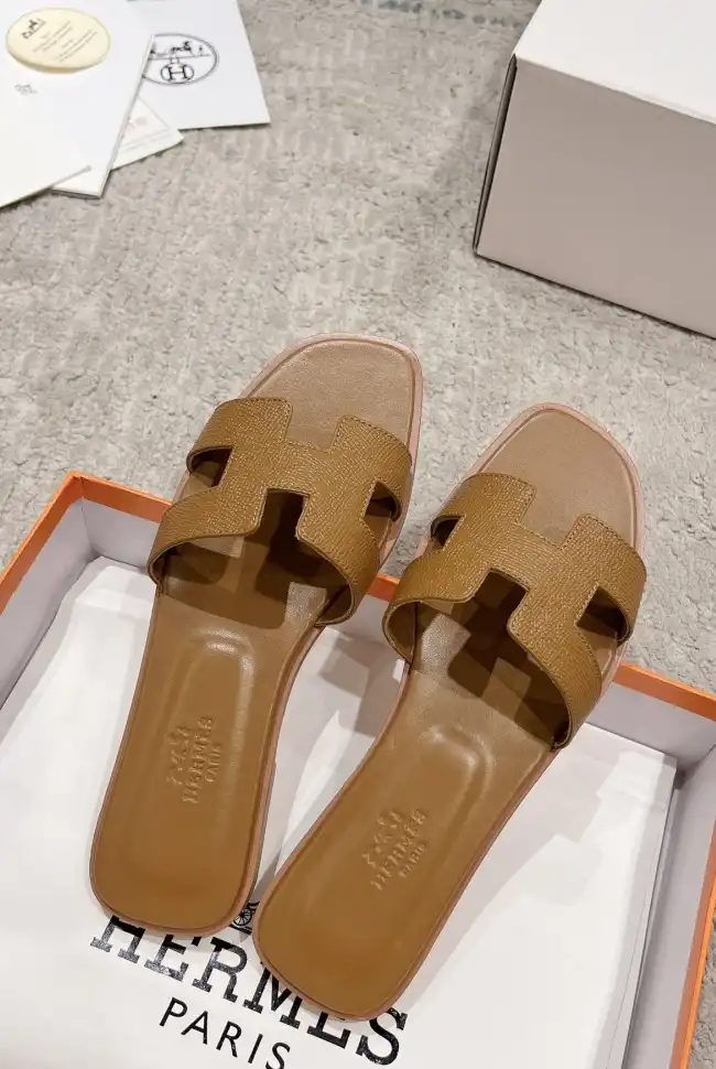 hype Hermes Slippers