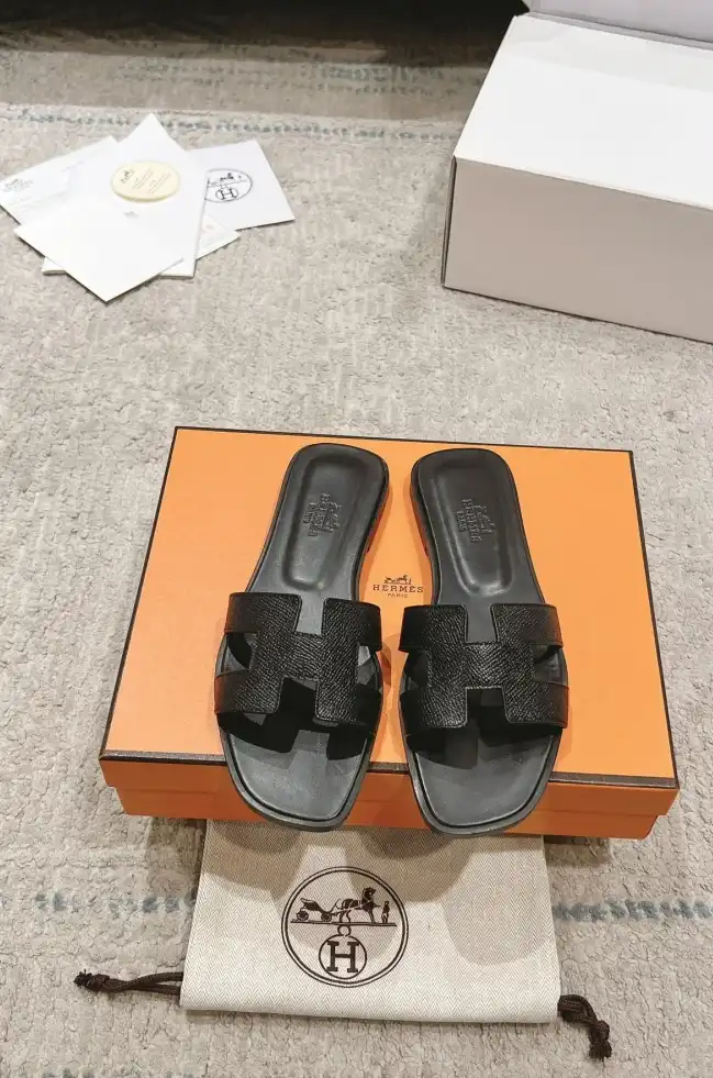 hype Hermes Slippers