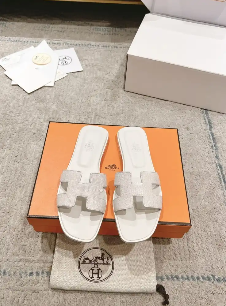 hype Hermes Slippers