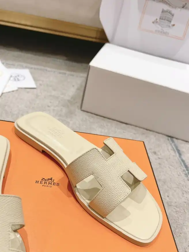 hype Hermes Slippers