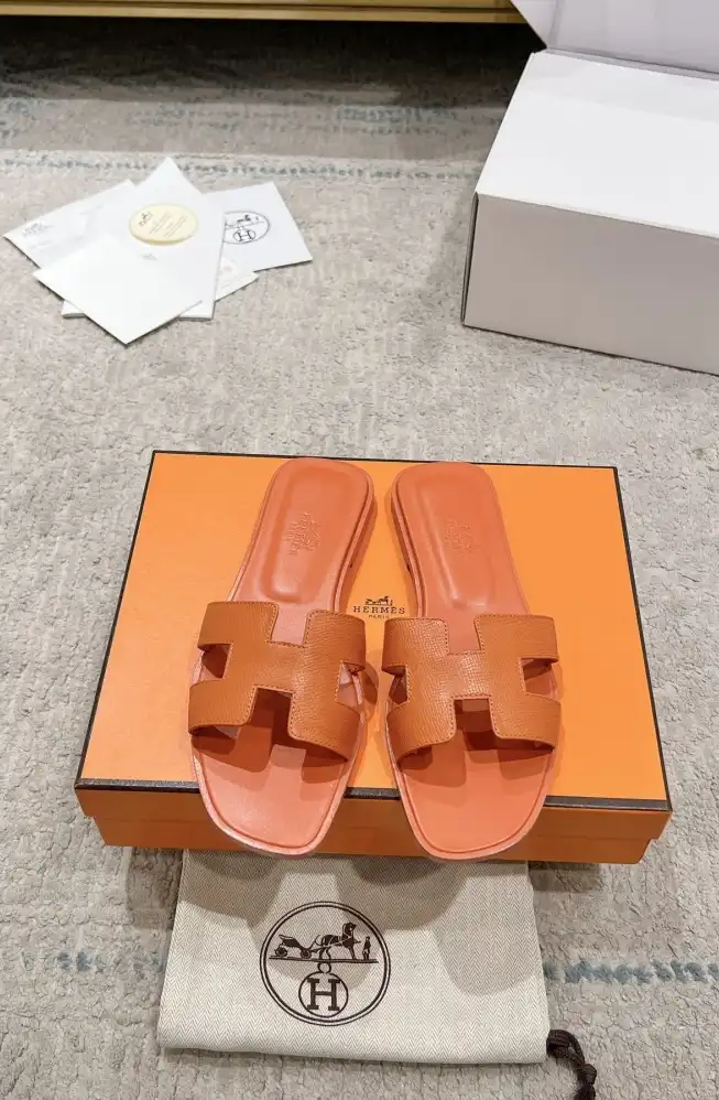 hype Hermes Slippers