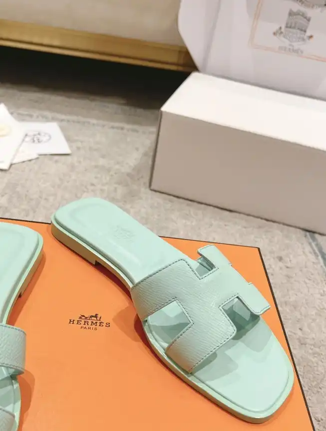 hype Hermes Slippers