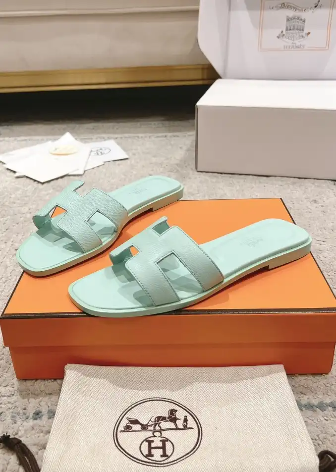 hype Hermes Slippers