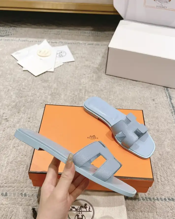 hype Hermes Slippers