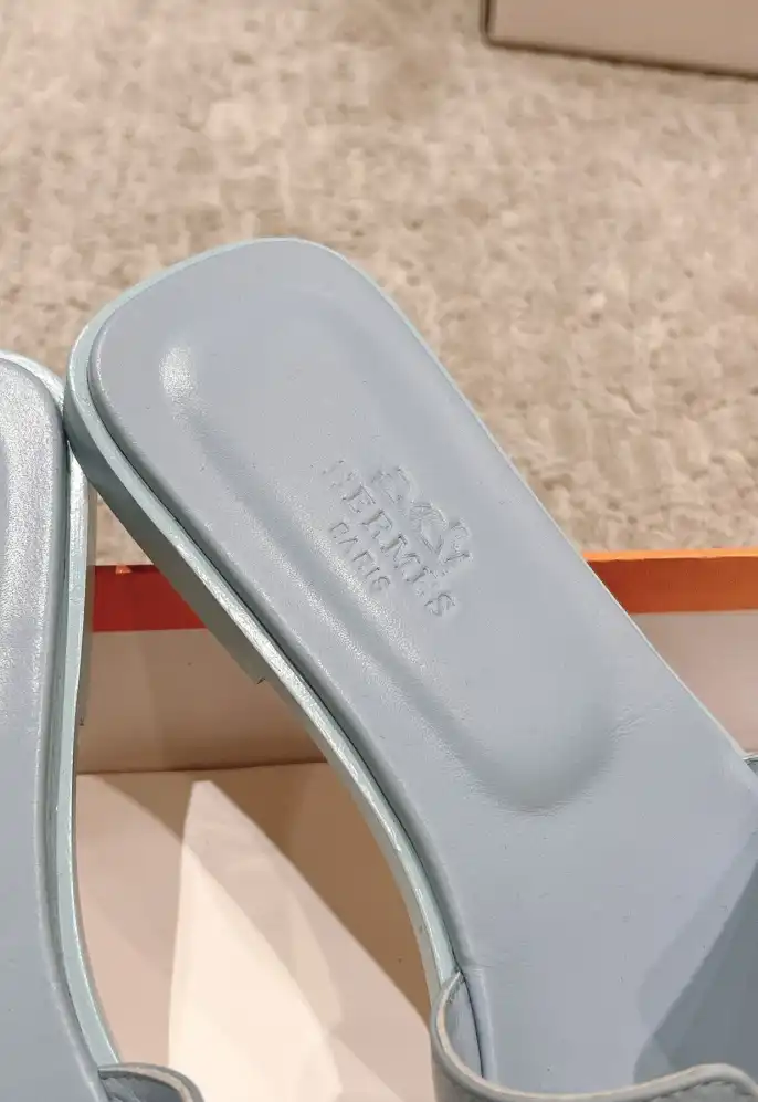 hype Hermes Slippers