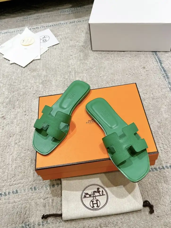 hype Hermes Slippers