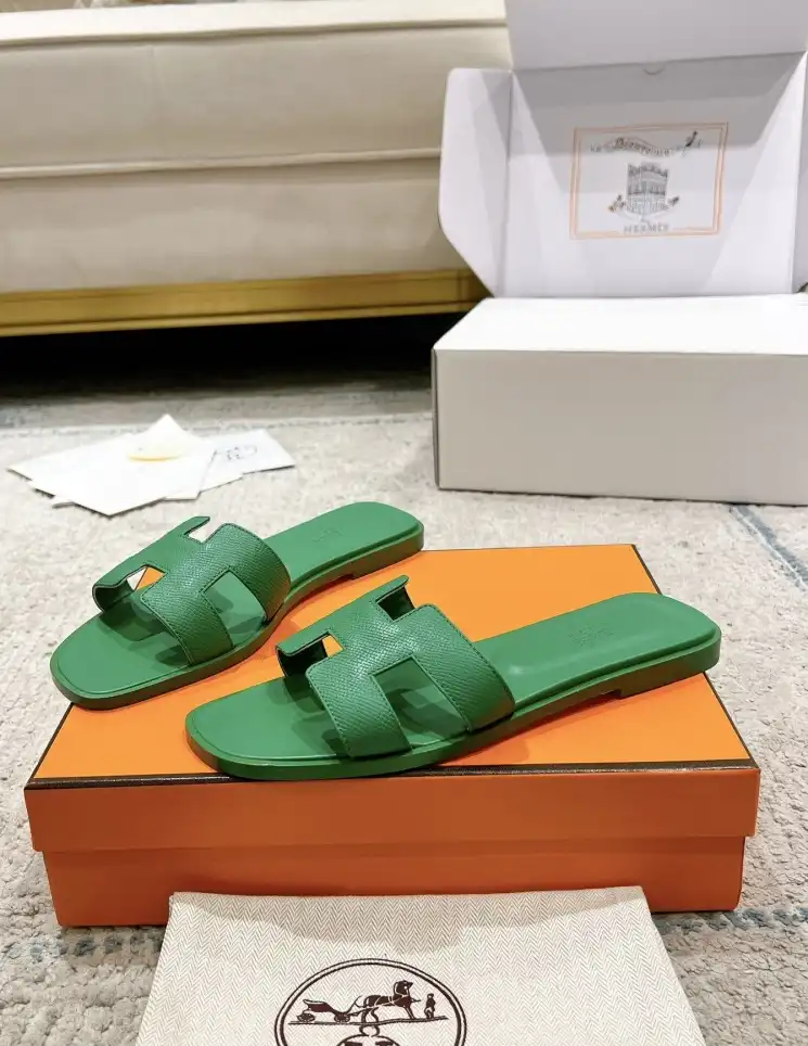 hype Hermes Slippers