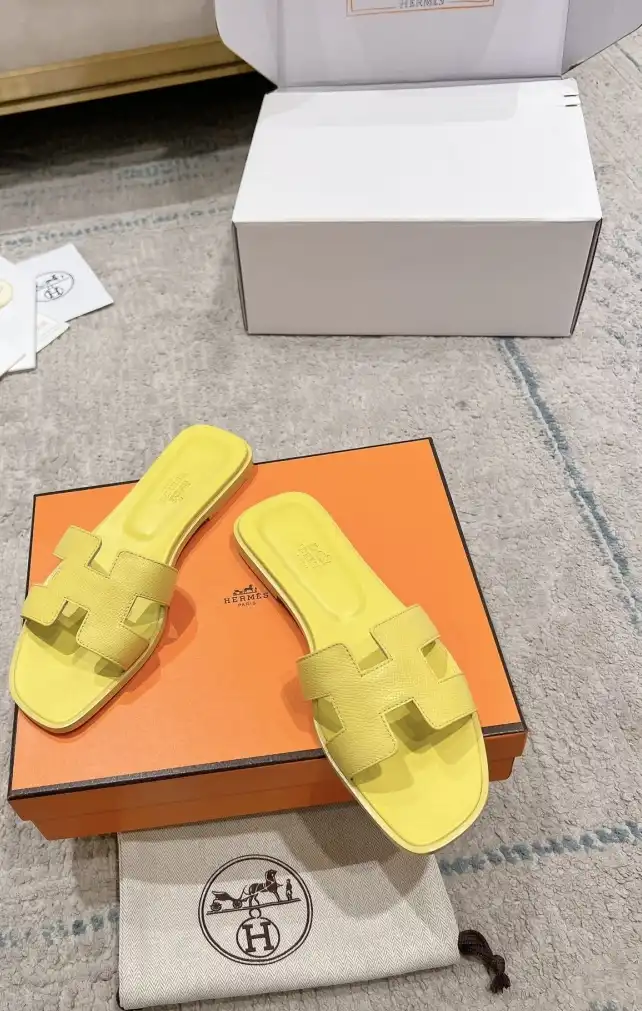 hype Hermes Slippers