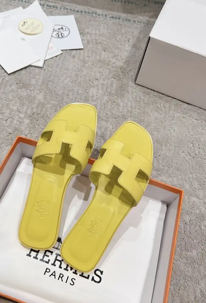 hype Hermes Slippers