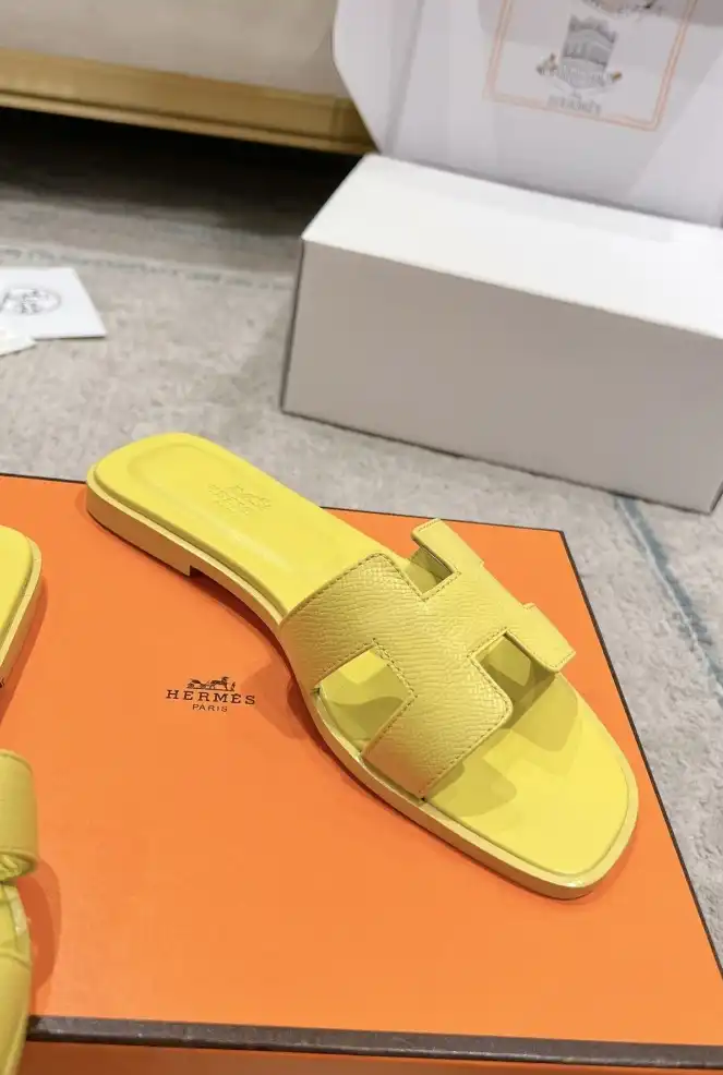 hype Hermes Slippers