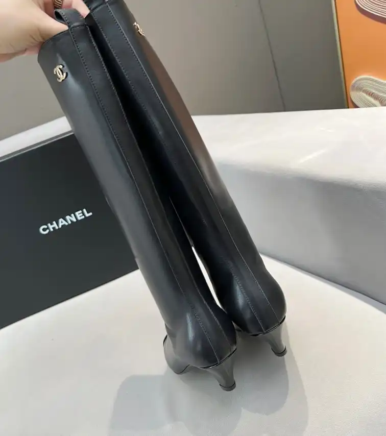 hype Chanel Boots