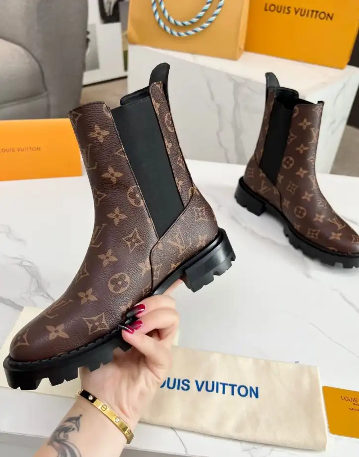 hype LV Boots