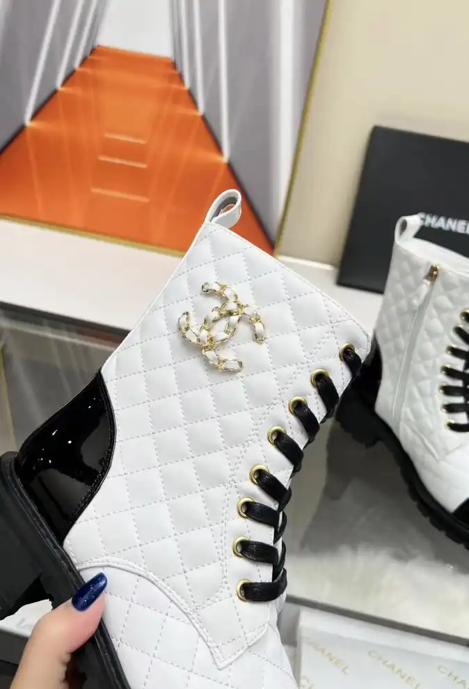 hype Chanel Boots