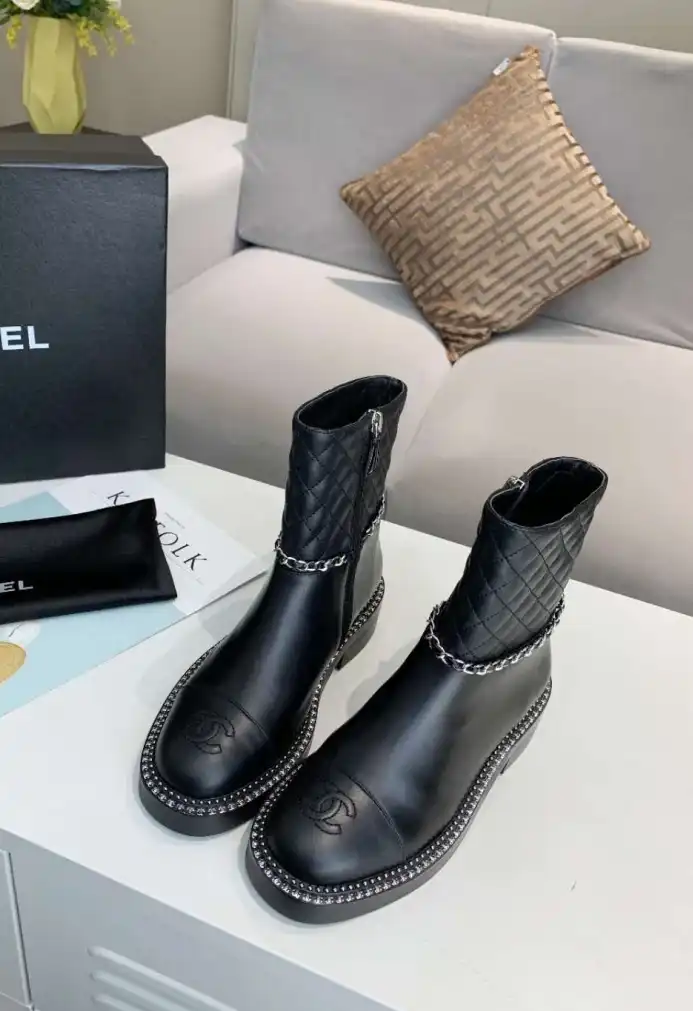 hype Chanel Boots