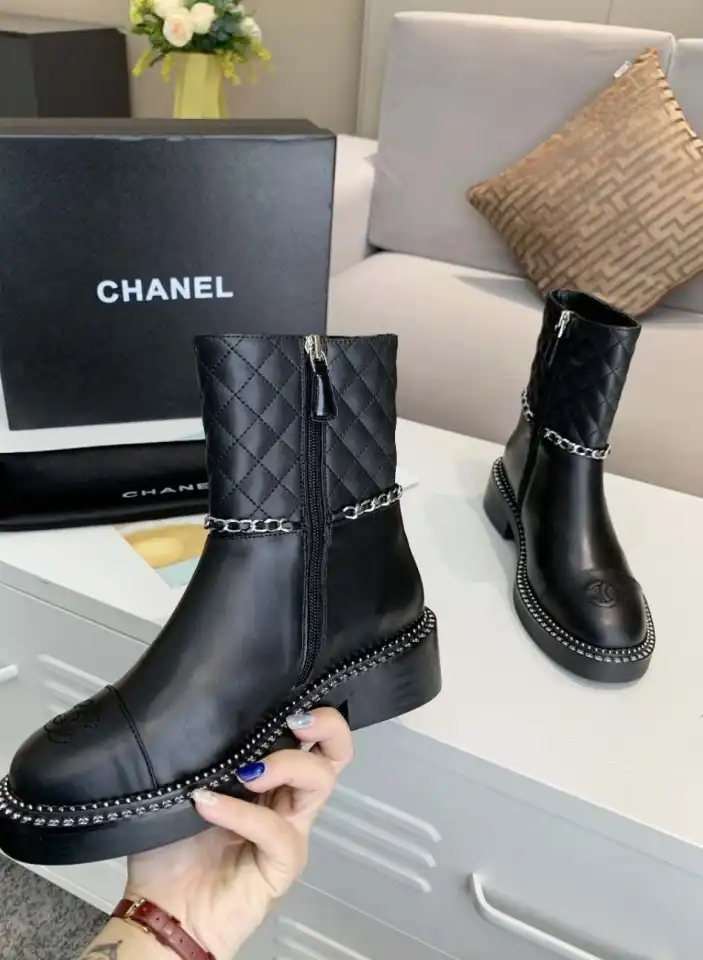 hype Chanel Boots