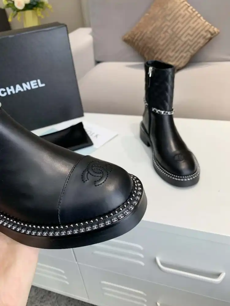 hype Chanel Boots