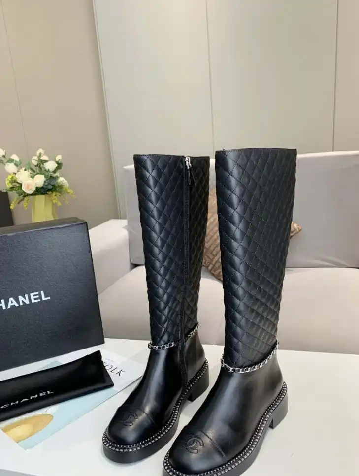 hype Chanel Boots