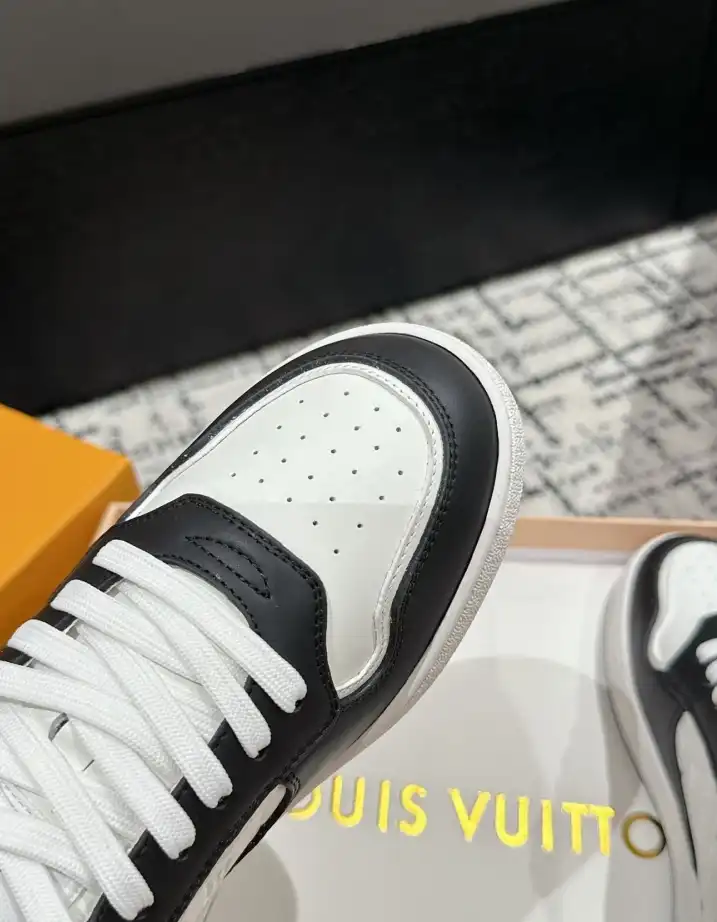 hype LV Casual Shoes