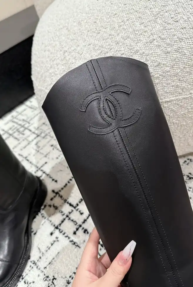 hype Chanel Boots