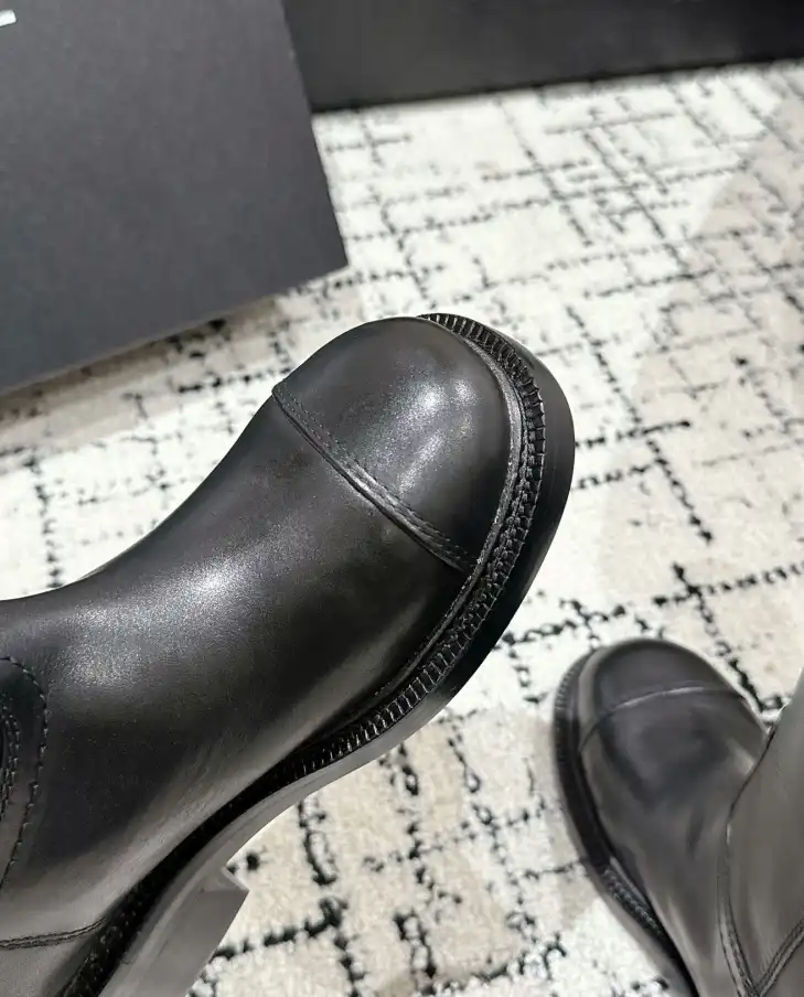 hype Chanel Boots