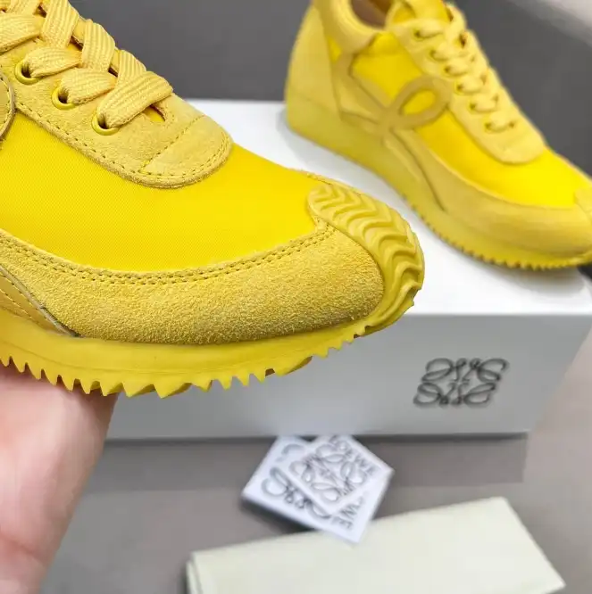 hype Loewe Sneakers