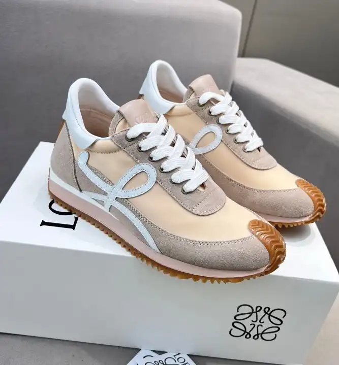 hype Loewe Sneakers