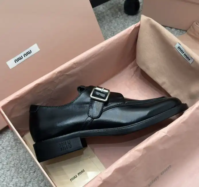 hype Miu Miu Leather Shoes