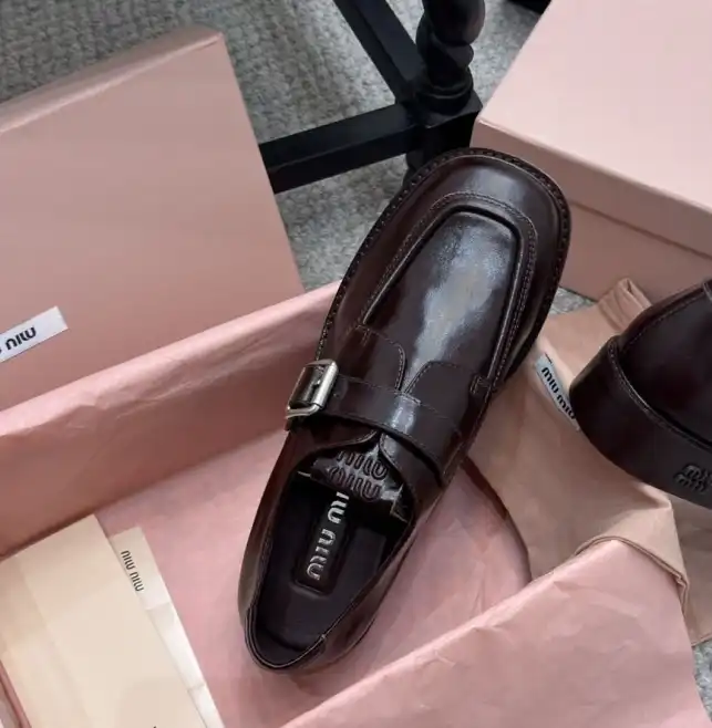 hype Miu Miu Leather Shoes