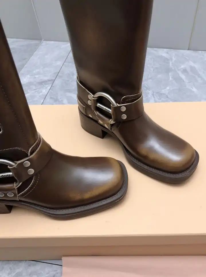 hype Miu Miu Boots