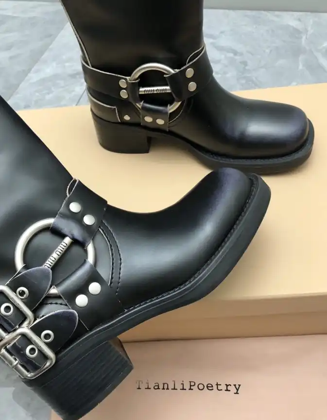 hype Miu Miu Boots