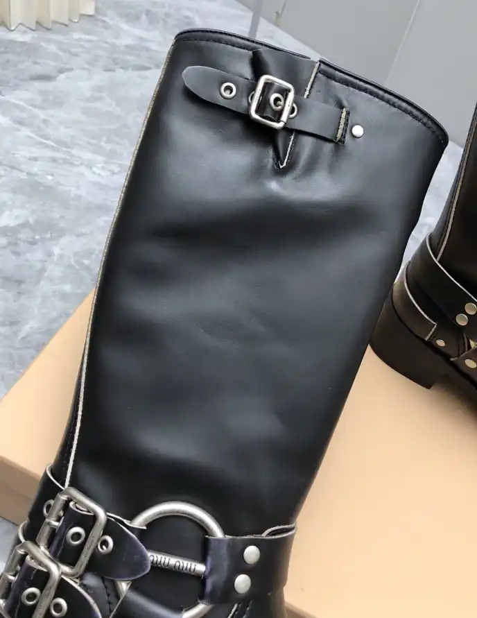 hype Miu Miu Boots