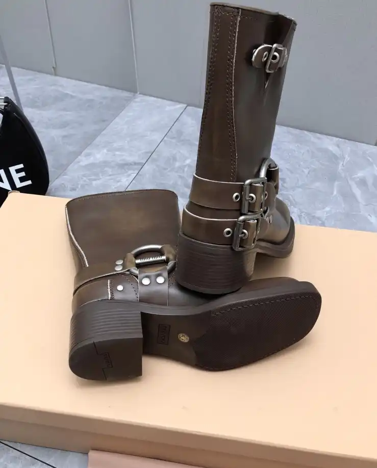 hype Miu Miu Boots