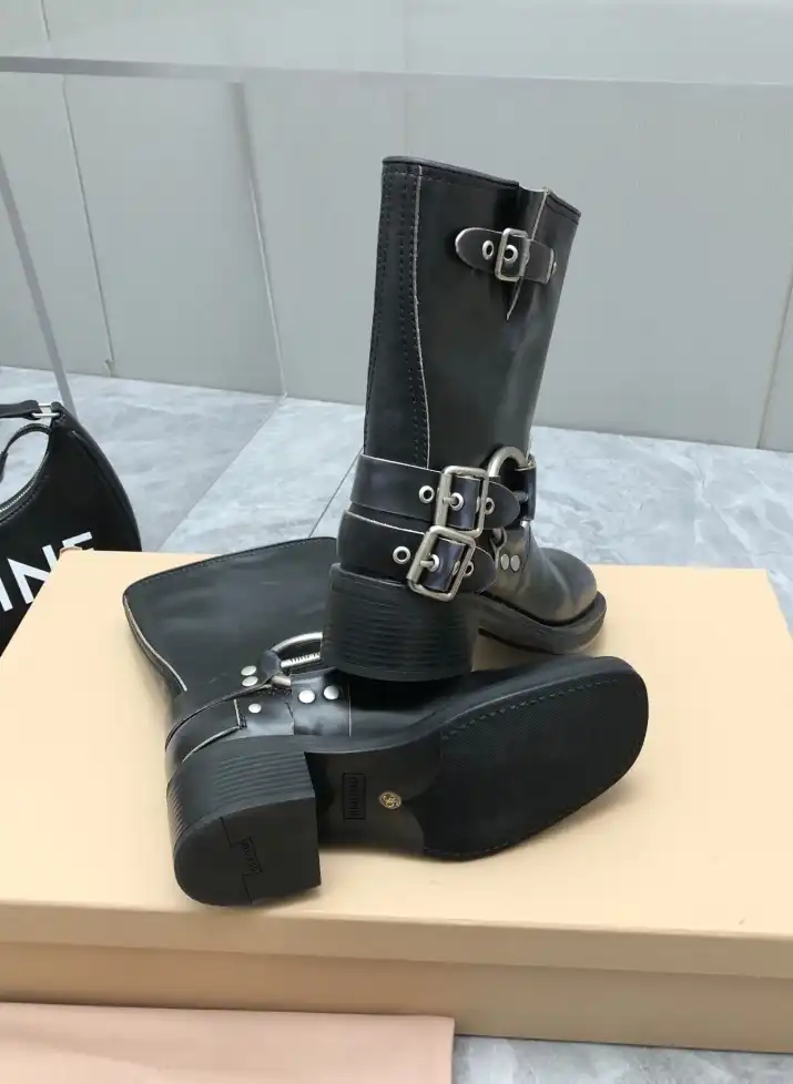 hype Miu Miu Boots