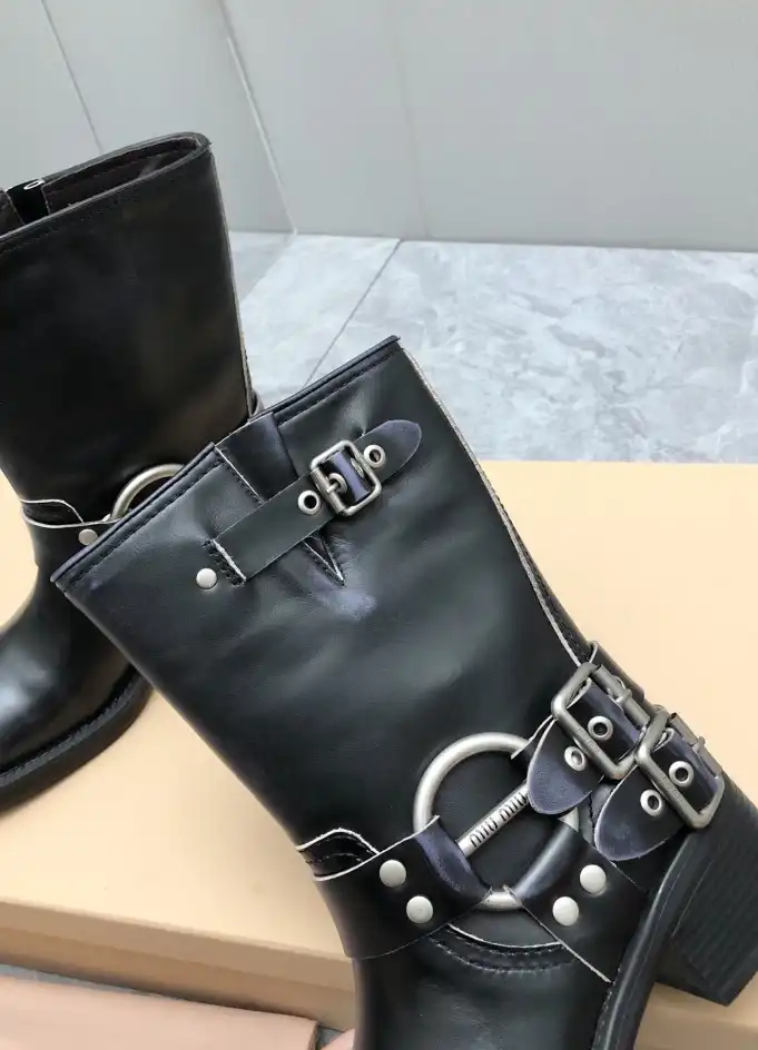 hype Miu Miu Boots