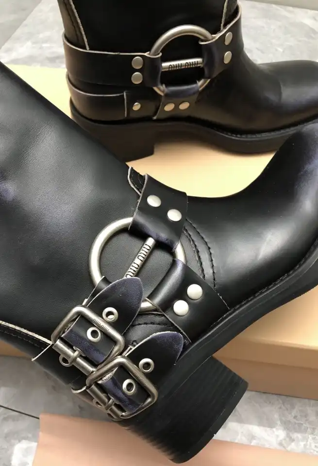 hype Miu Miu Boots