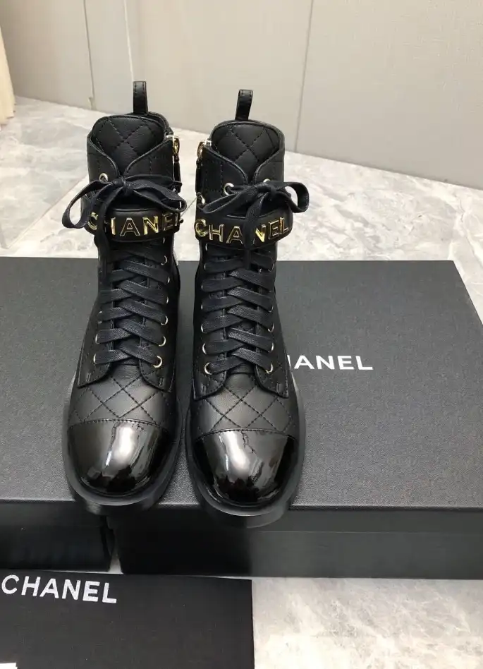 hype Chanel Boots