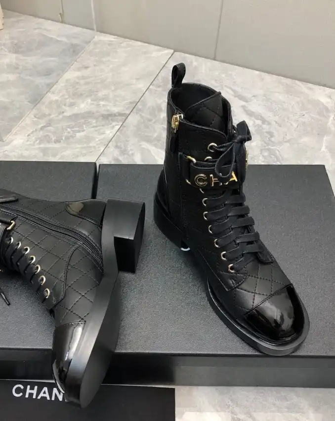 hype Chanel Boots