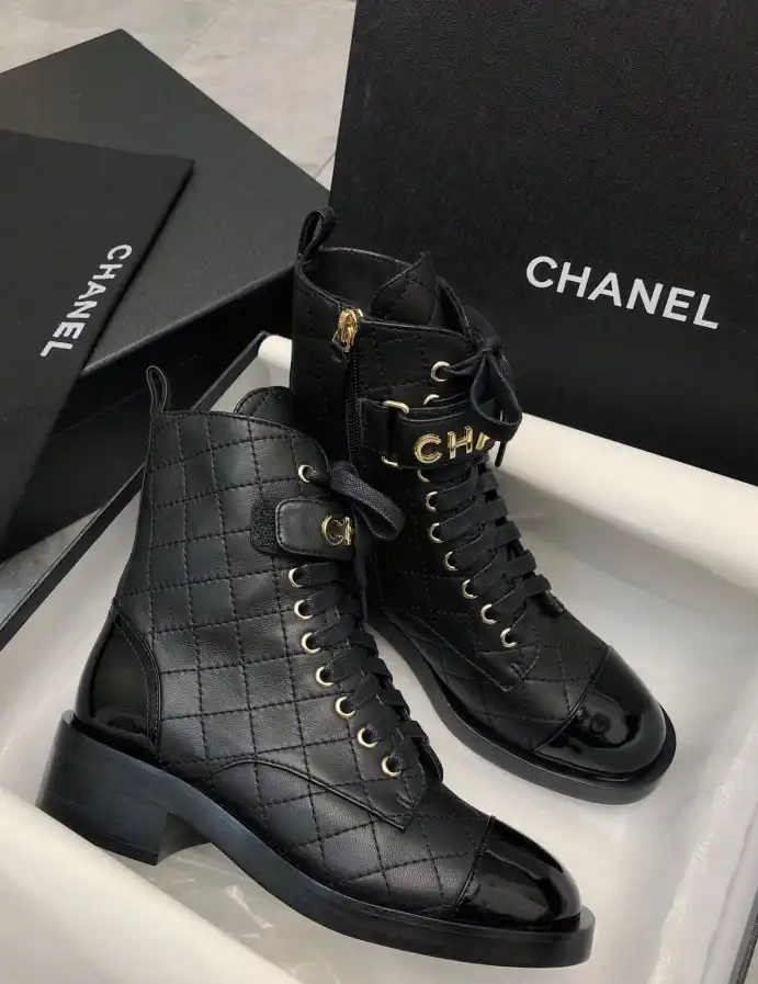 hype Chanel Boots