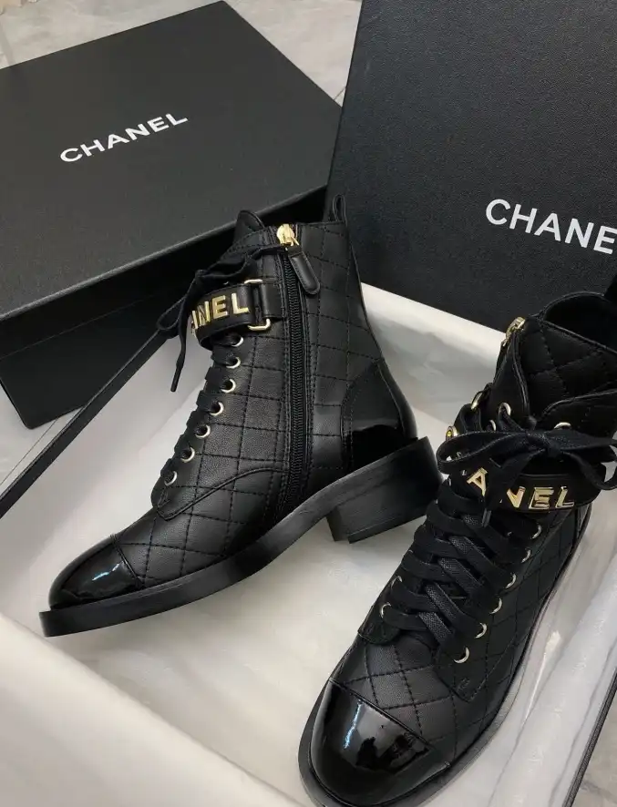 hype Chanel Boots