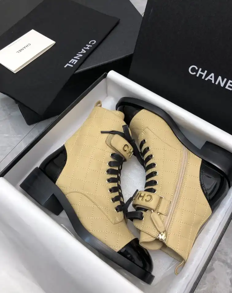 hype Chanel Boots