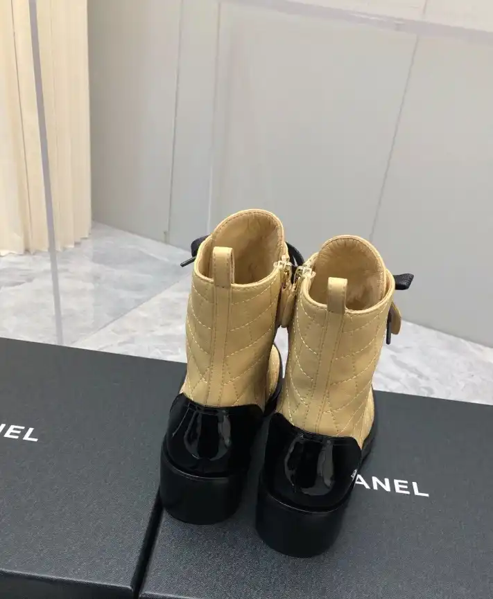 hype Chanel Boots