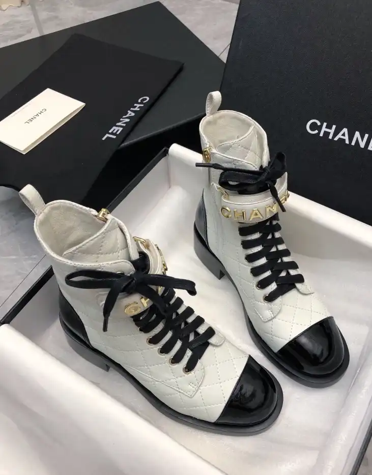 hype Chanel Boots