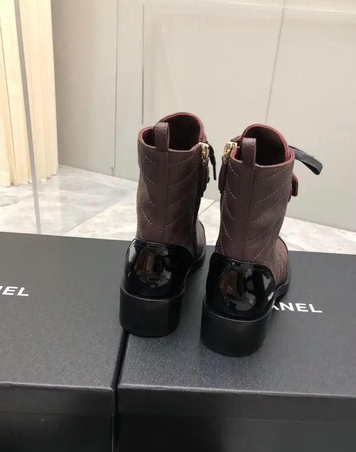 hype Chanel Boots