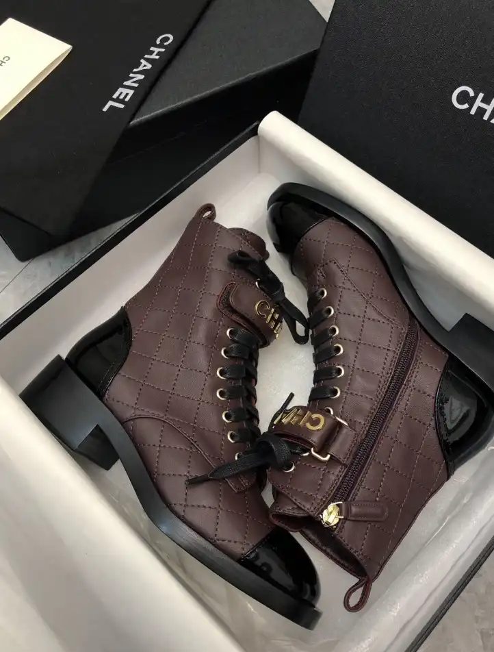 hype Chanel Boots