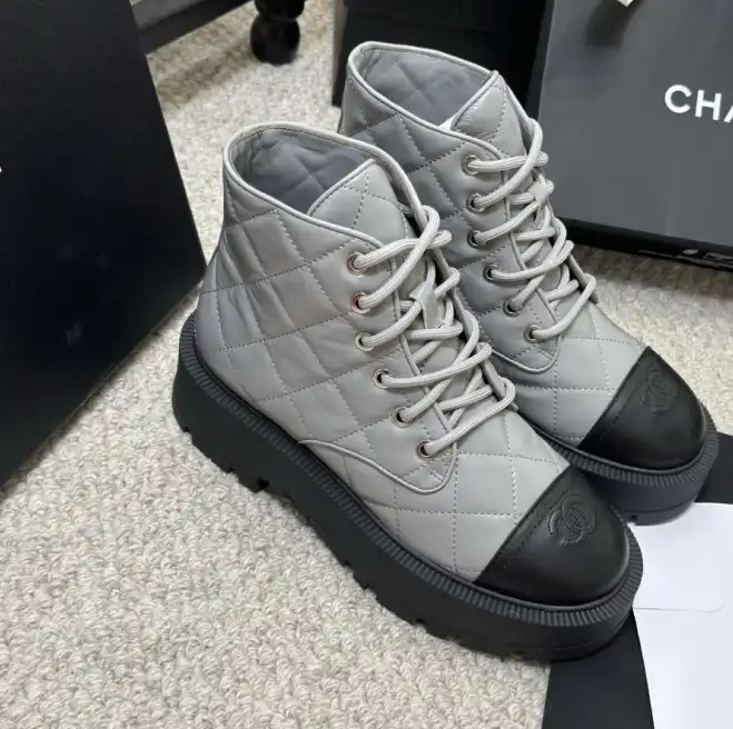 hype Chanel Boots